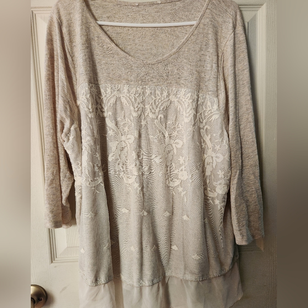 Elegant Beige Lace Women's Top